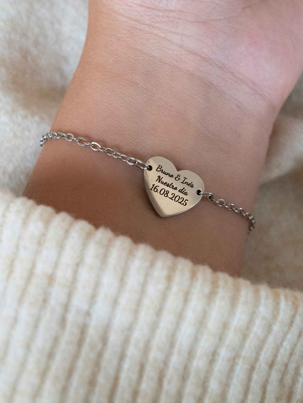 Personalized Heart Bracelet: Engraved Name/Date